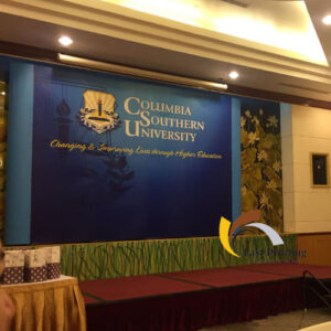 BACKDROP PHẲNG 3x4 Ô KÈM QUẦY LỄ TÂN